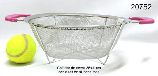 Imagen de COLADOR DE ACERO CON ASAS DE SILICONA ROSA 36X11CM 3.24
